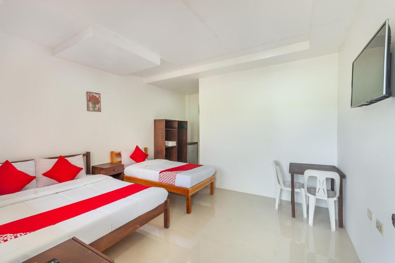 Oyo 502 Roberto'S Resort بنغلاو المظهر الخارجي الصورة