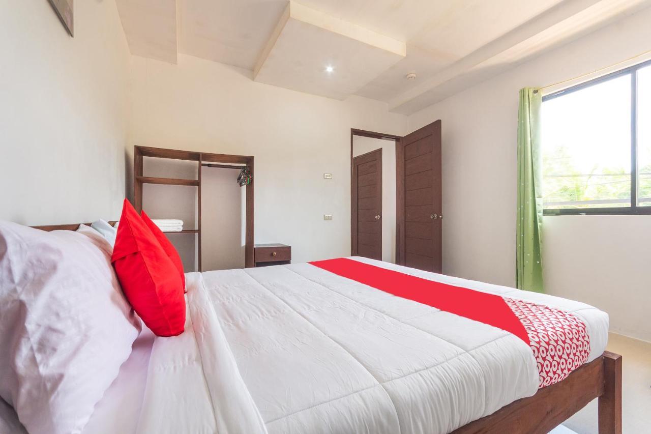 Oyo 502 Roberto'S Resort بنغلاو المظهر الخارجي الصورة